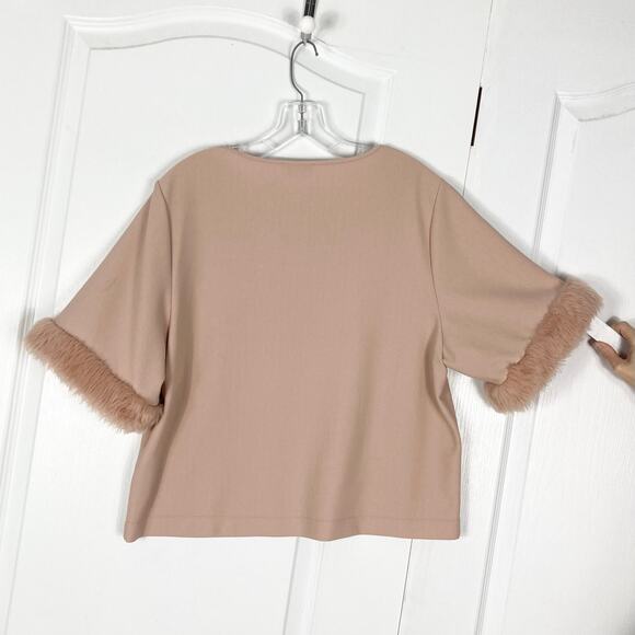 NWOT ZARA Blouse Top Women M Beige Half-Sleeve Faux Fur Trim Cuffs Boxy Fit - Picture 3 of 10
